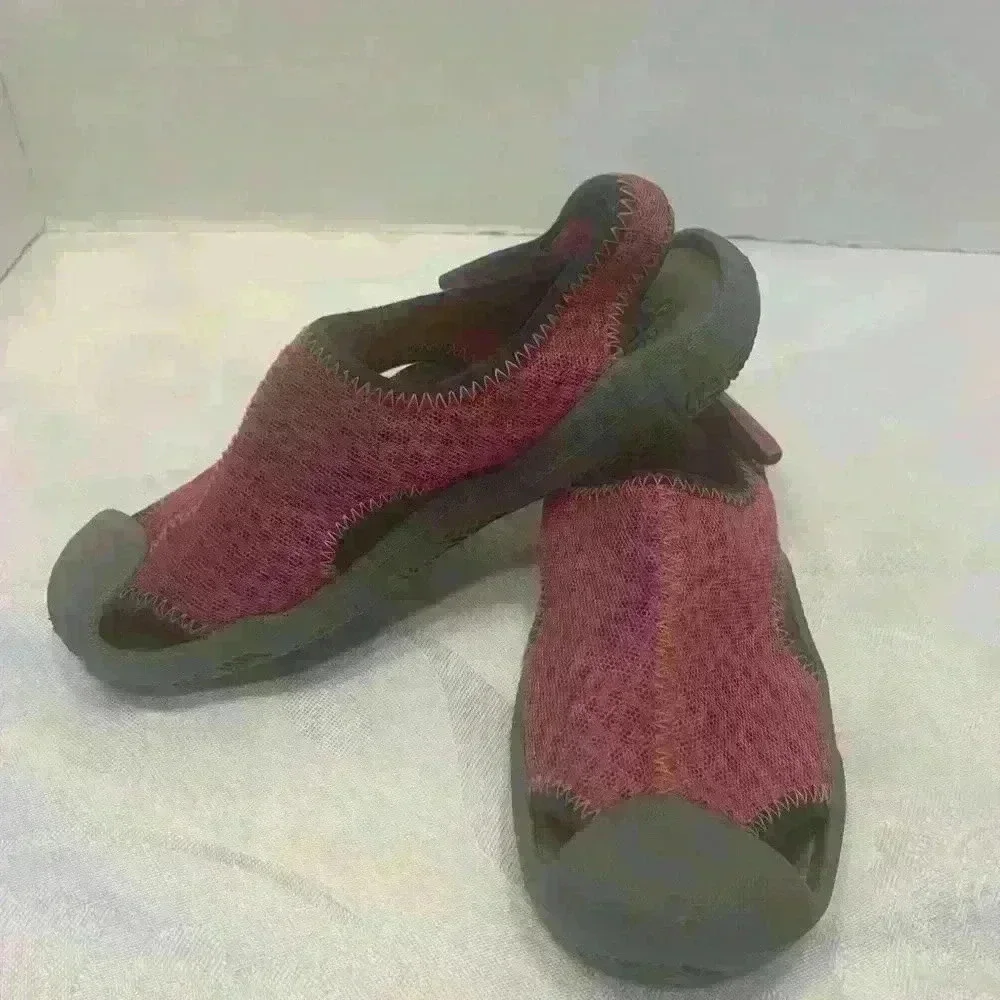 CROCS size j2